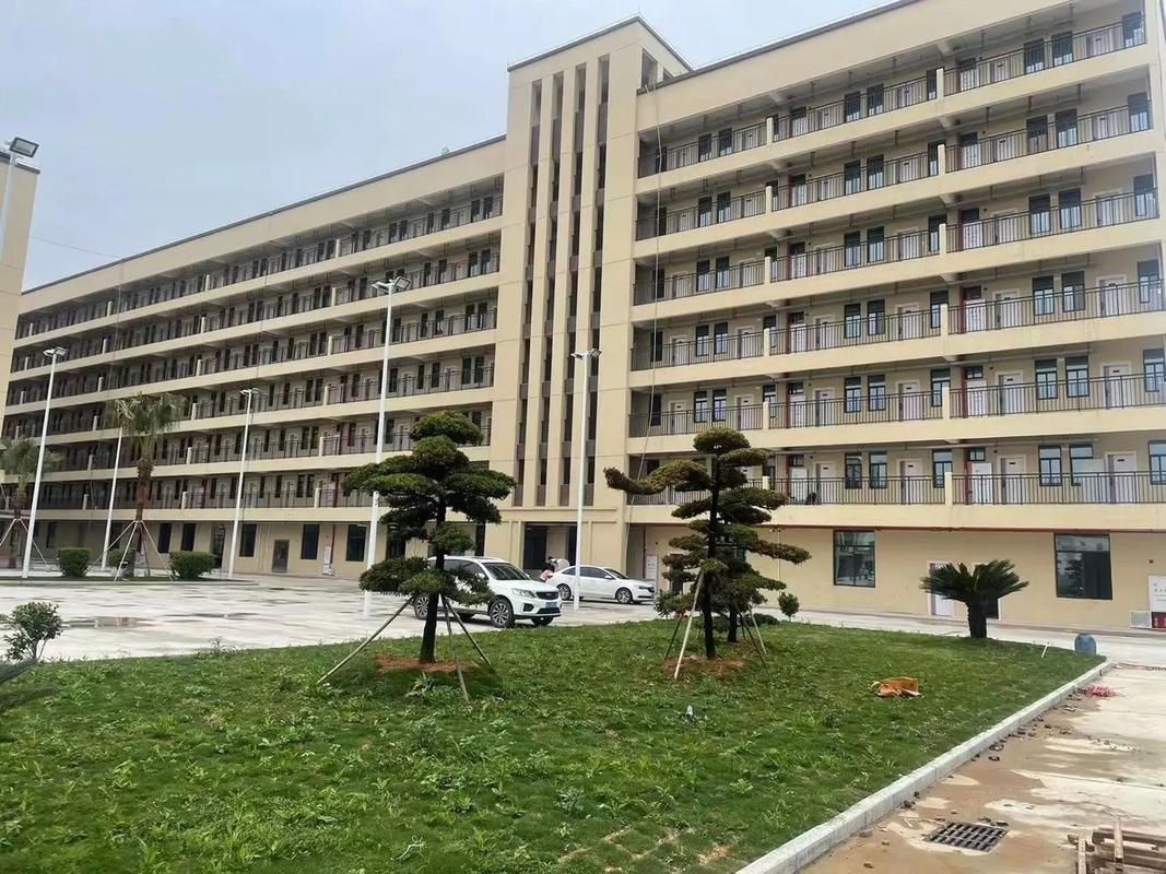 惠州合升电子厂学生工招聘 16元/小时长白班坐班，惠州科技园区内的勤工俭学选择